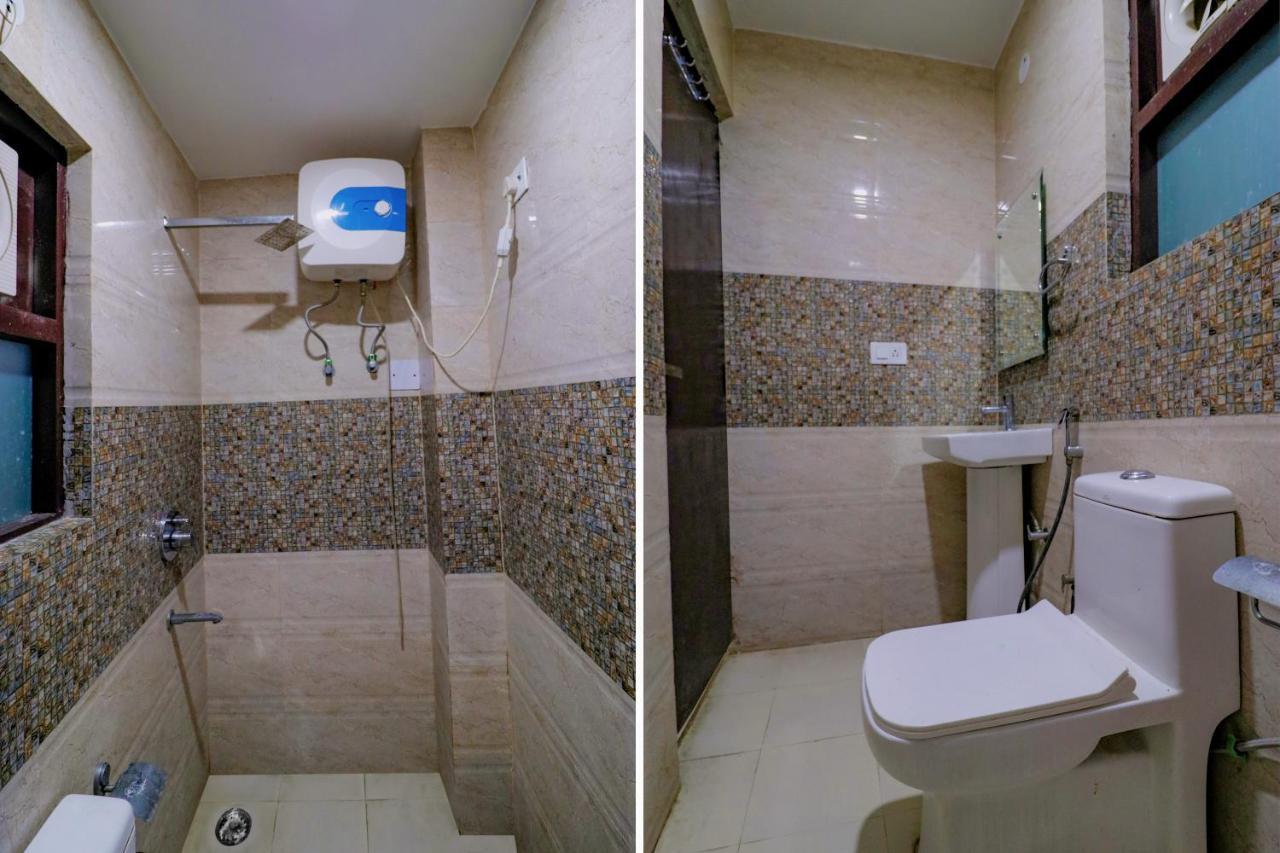 Hotel Fabexpress Dolphin International Near Delhi Airport à New Delhi Extérieur photo